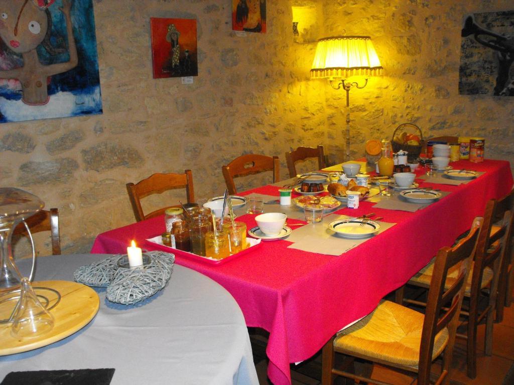 Bed and Breakfast Chateau De Crecy Romagne  Exterior foto